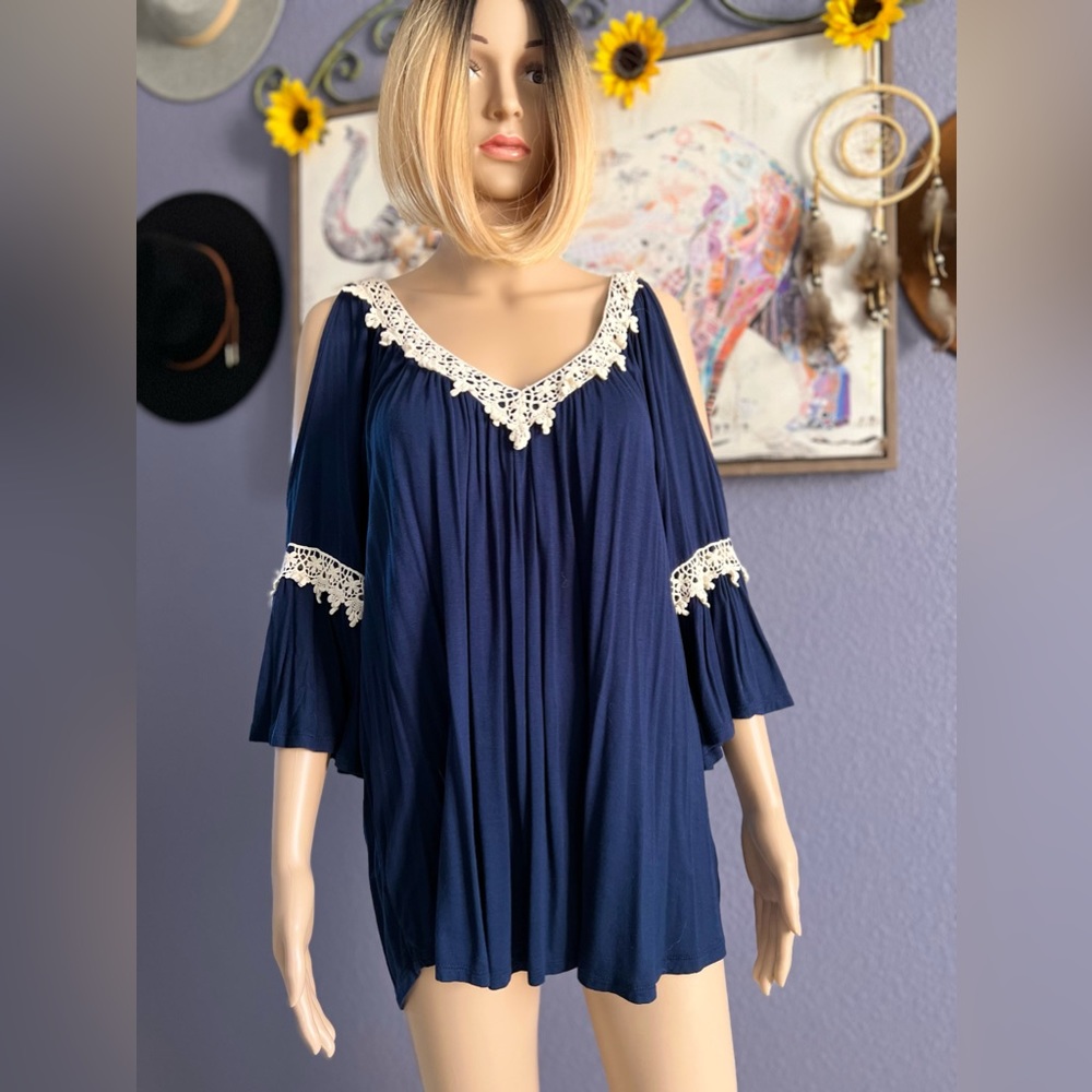 G COLLECTION BLUE NITTED HALTER TOP